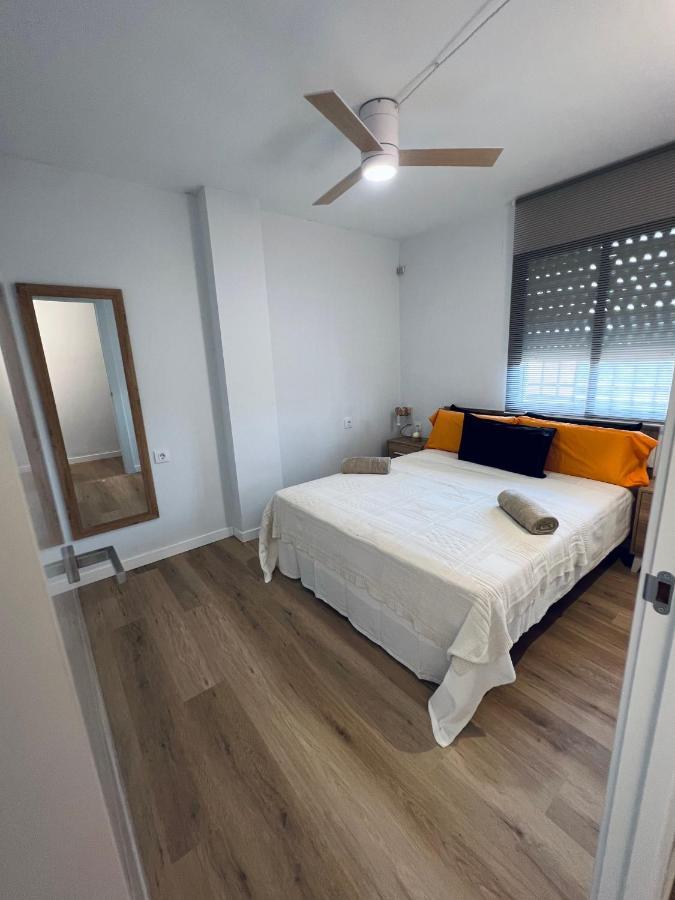 Apartamento En Salou A 20M Playa! Reformado Nuevo Cambrils Kültér fotó