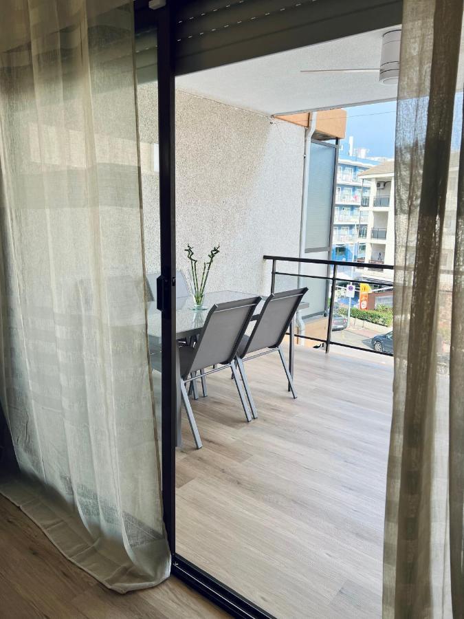 Apartamento En Salou A 20M Playa! Reformado Nuevo Cambrils Kültér fotó